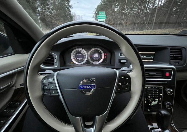 Volvo S60 cena 37500 przebieg: 175500, rok produkcji 2010 z Kędzierzyn-Koźle małe 254